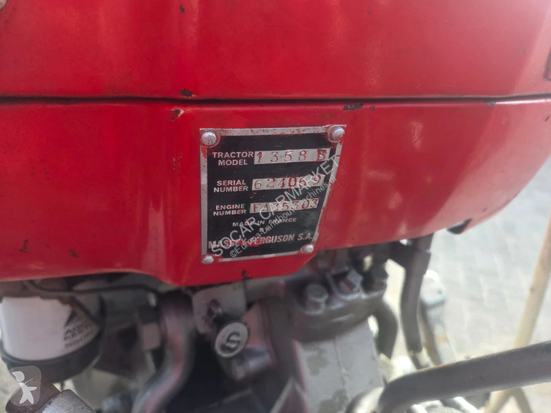 Tracteur agricole Massey Ferguson 135 135