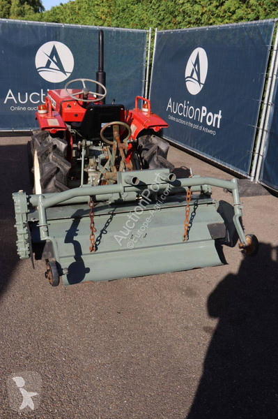 Tractor agrícola Yanmar YM1500