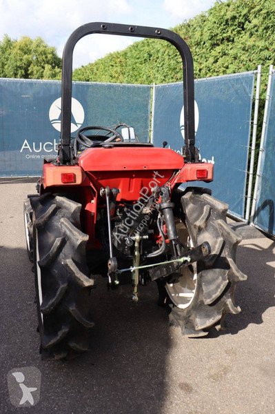 Tractor agrícola Mitsubishi MT205