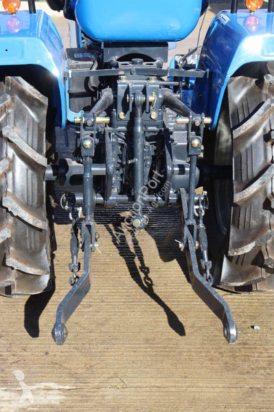 Tractor agrícola Iseki TU1401