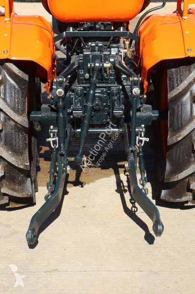 Tractor agrícola Kubota B7001DT