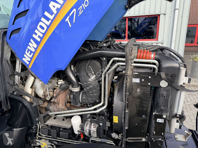 Tracteur agricole New Holland T7.210 PC T4B MY18