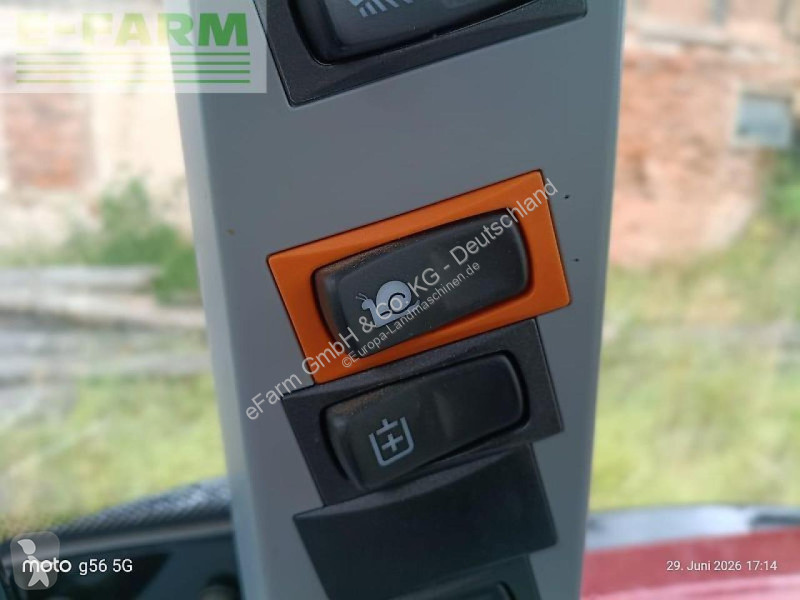 Tracteur agricole Valtra  a114 mit frontlader...