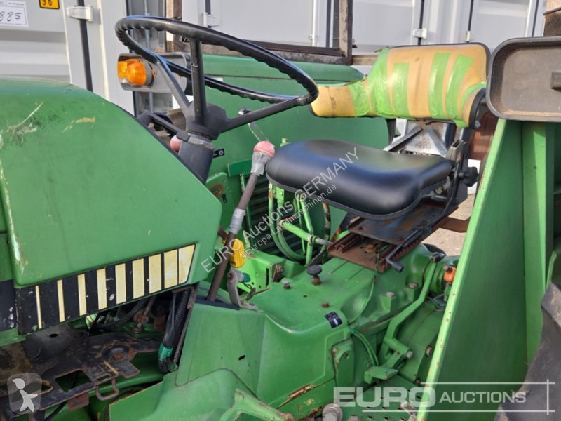 Zemědělský traktor John Deere 1850