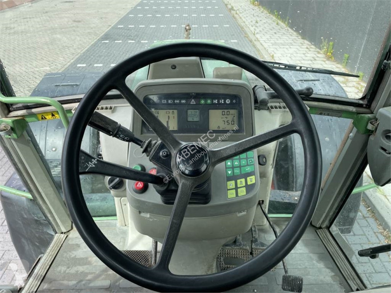 Tracteur agricole Fendt 711