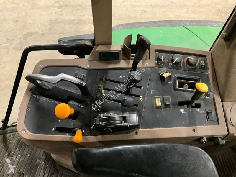 Tractor John Deere 7710