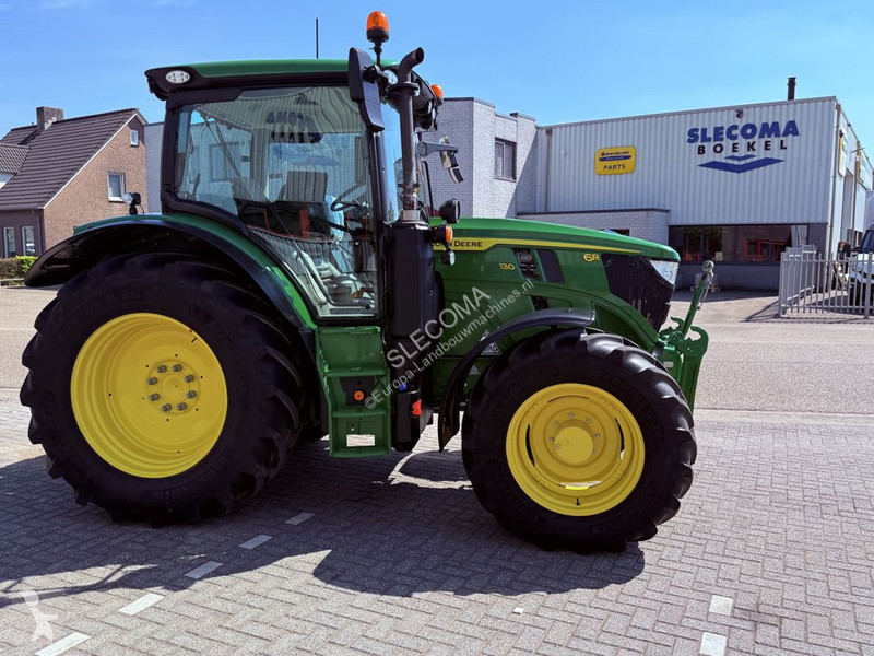 Tractor agrícola John Deere 130 Command Pro...
