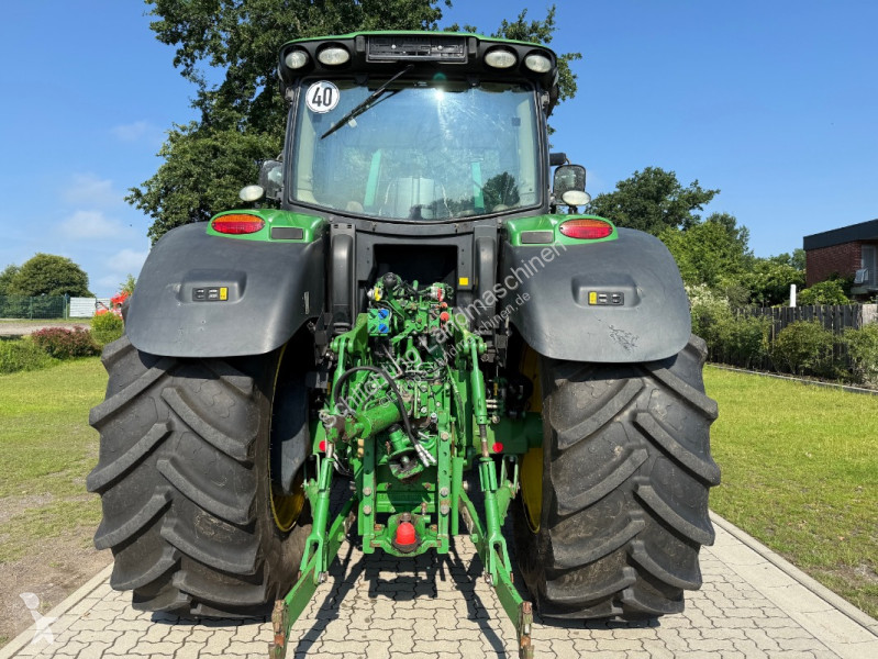 Tractor agrícola John Deere 6210R