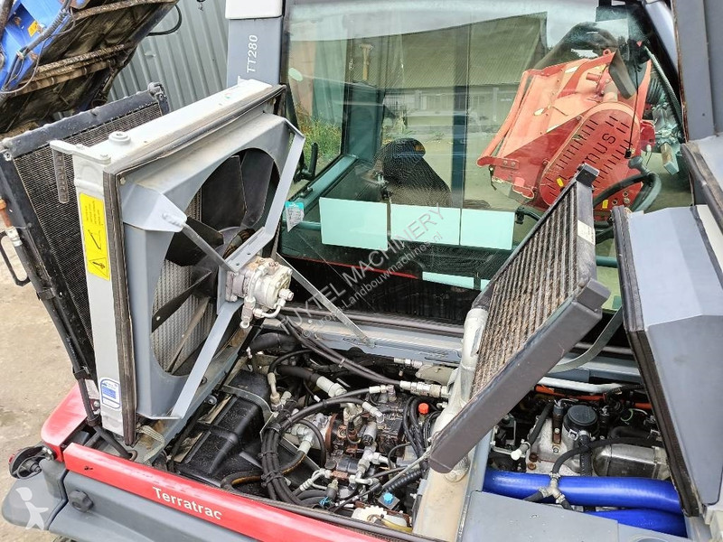 Tractor Aebi Schmidt TT280 aebi tt280 laag...