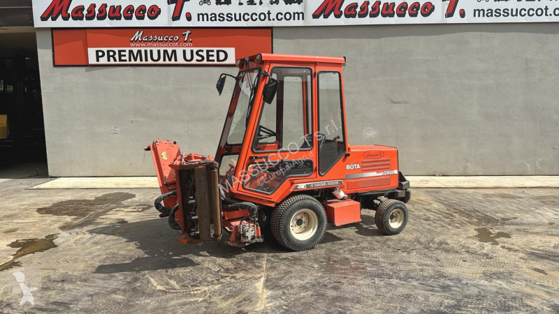 Landbrugstraktor Kubota F2400 4X4