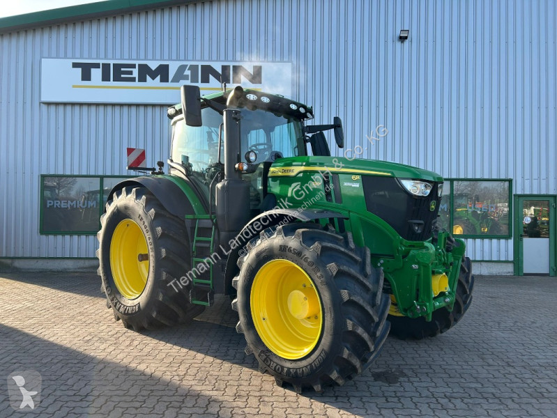 Tractor agrícola John Deere 230