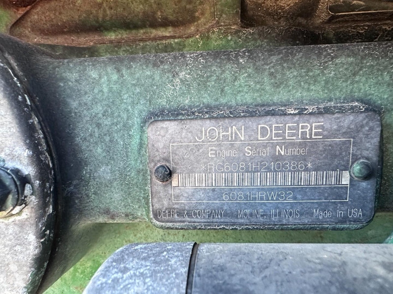 Lantbrukstraktor John Deere 8120 Powershift