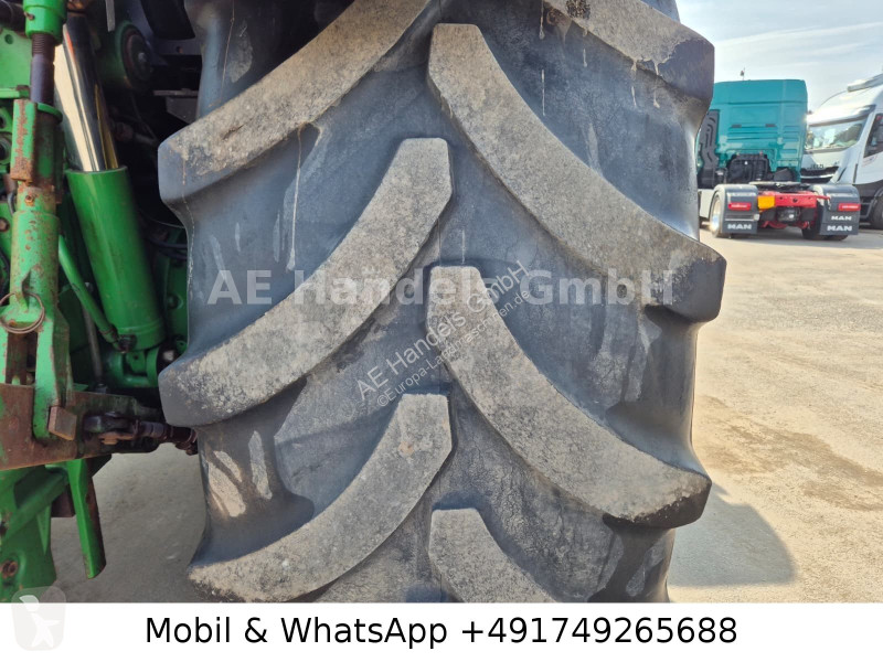Landbrugstraktor John Deere 6215R  6,8L 188KW...