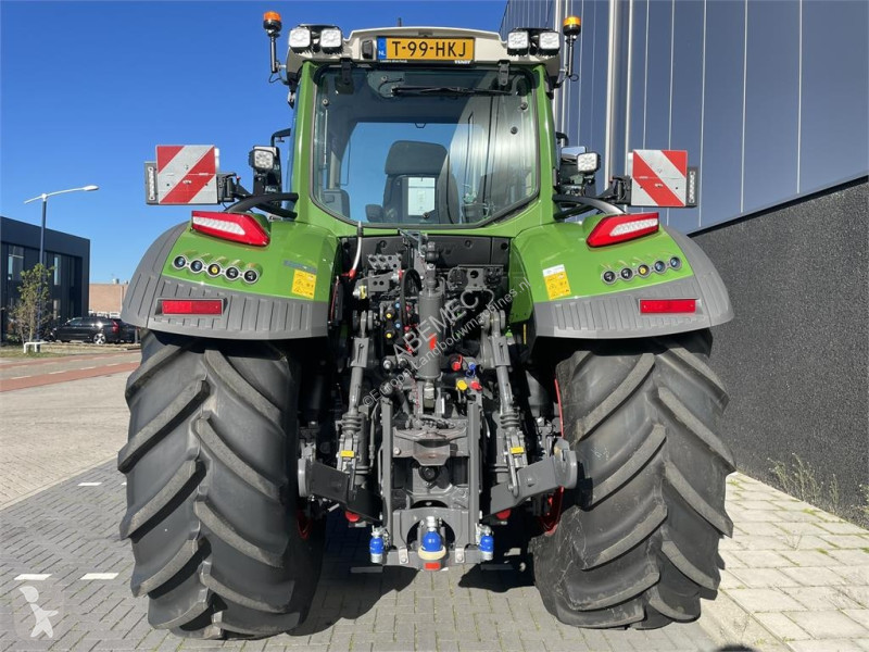 Lantbrukstraktor Fendt 724 Gen7.1 Profi+