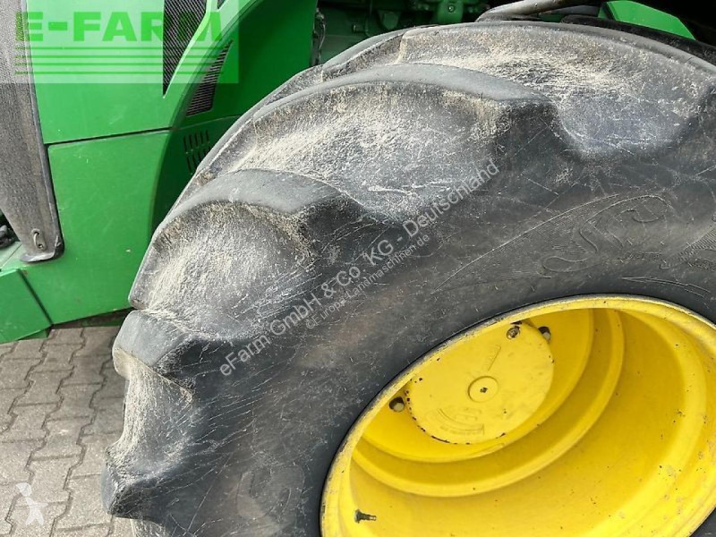 Landbrugstraktor John Deere  8335r