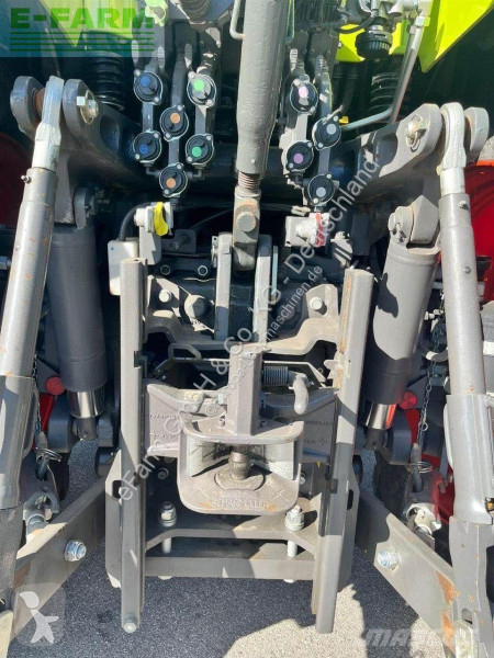 Lantbrukstraktor Claas  axion 870 cmatic