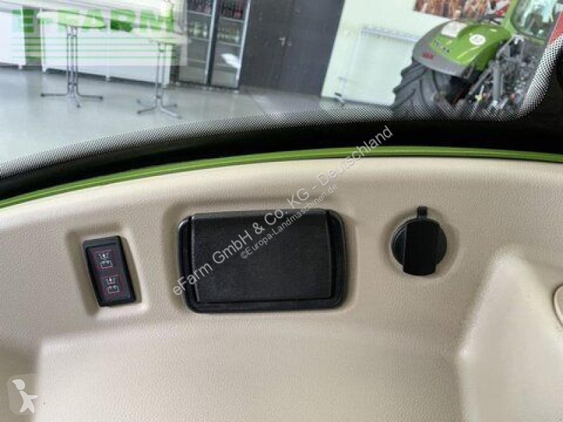 Landbrugstraktor Fendt  724 vario gen6 profi plus