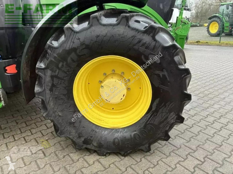 Landbrugstraktor John Deere  6r215