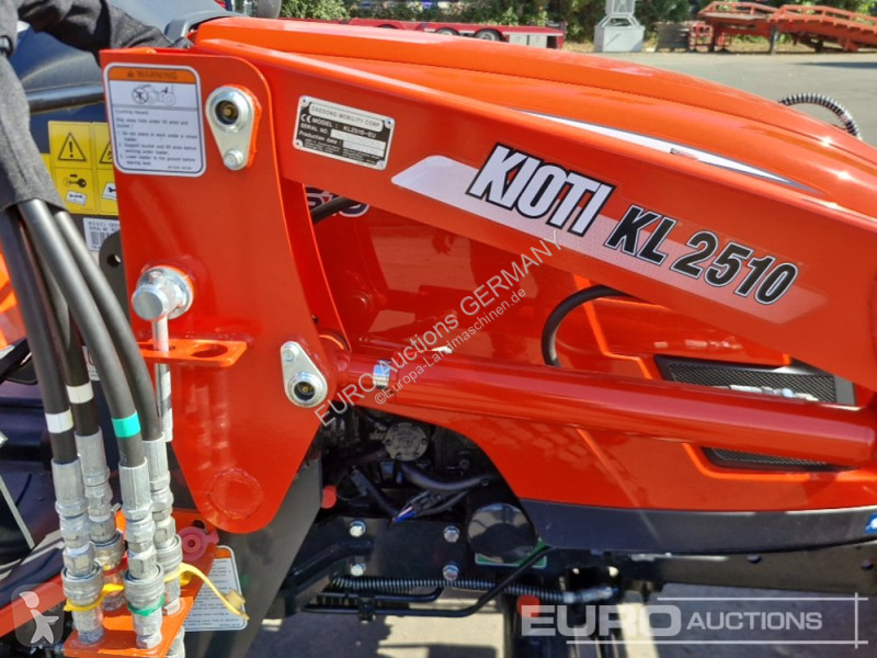 Tractor Kioti CX 2510H