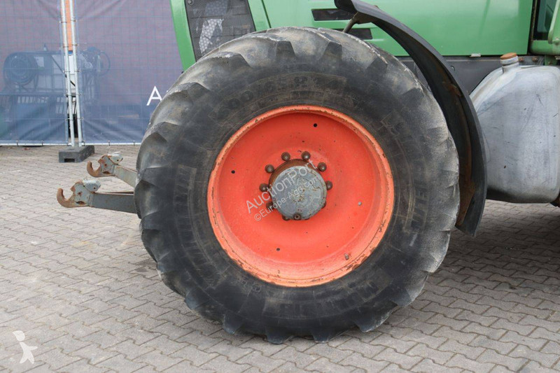 Lantbrukstraktor Fendt 818