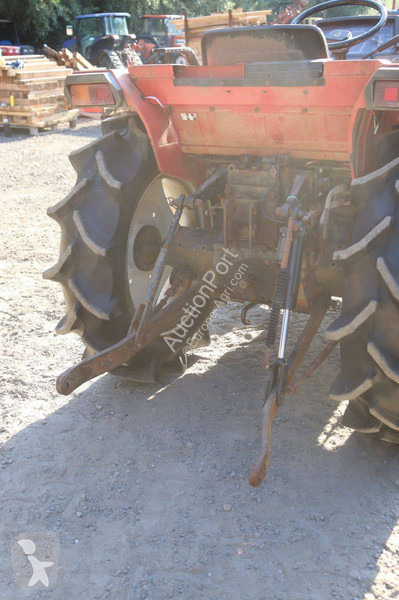 Tractor Mitsubishi MT26