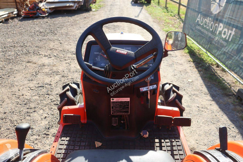 Tractor Kubota X-20