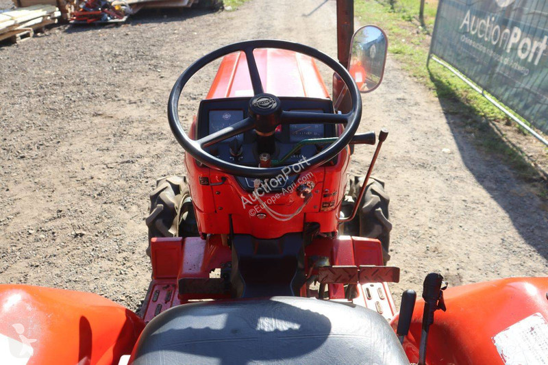 جرار زراعي Yanmar YM1720D