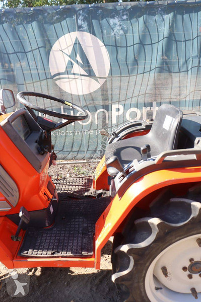 Tractor Kubota ASTE A-19