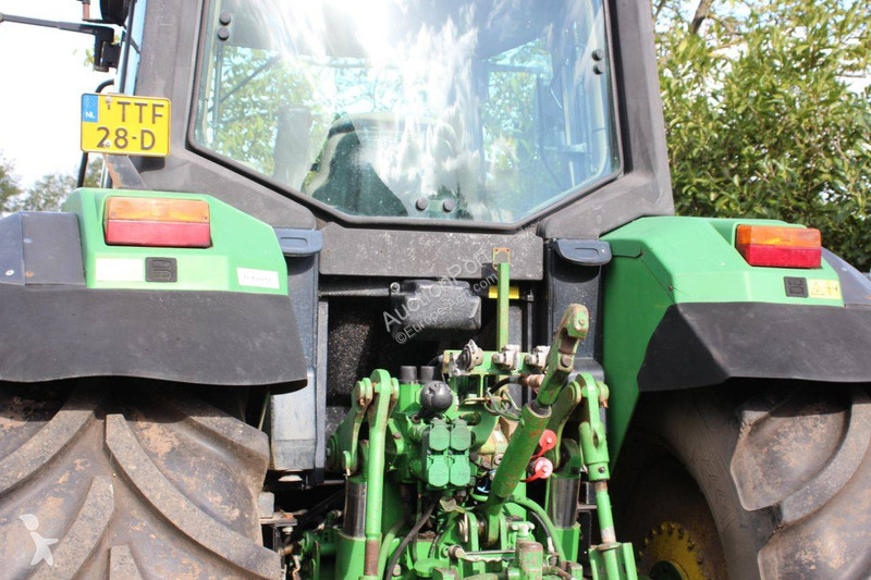 Tractor John Deere 6610