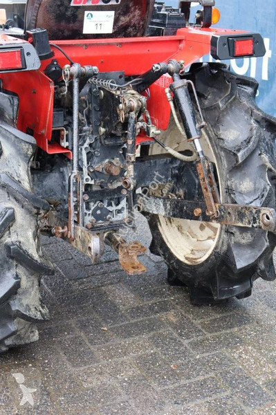 Сільськогосподарський трактор Yanmar FX175