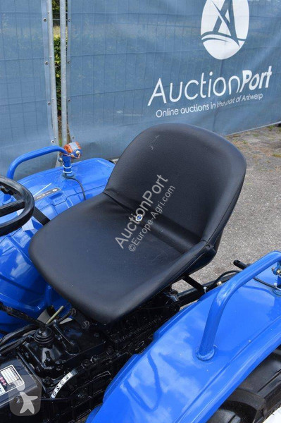 Сільськогосподарський трактор Iseki TX1510F