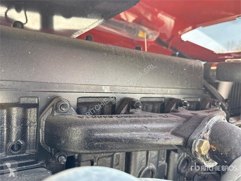 Сільськогосподарський трактор  TT604 4WD...