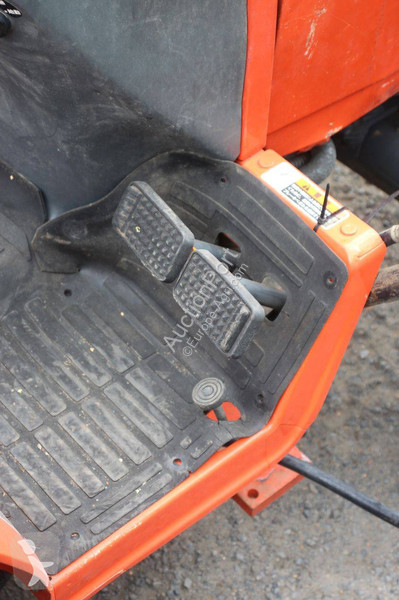 Сільськогосподарський трактор Kubota Granbia GB20