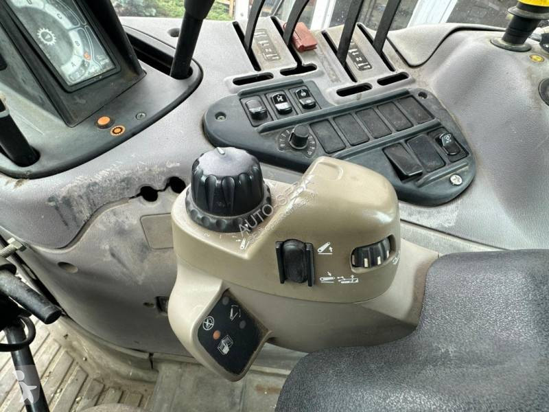 Сільськогосподарський трактор Case Maxxum MX100...