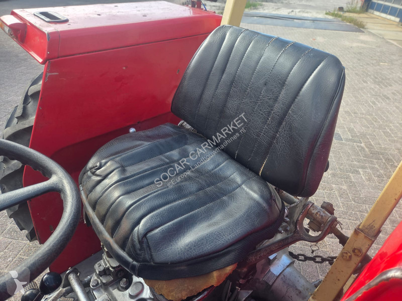 Tracteur agricole Massey Ferguson 135 135