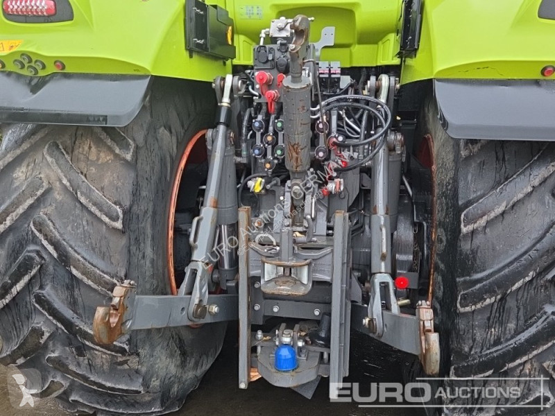 Tracteur agricole Claas Axion 960 CMATIC