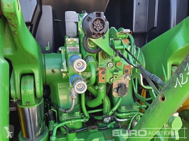 Tracteur agricole John Deere 6145R