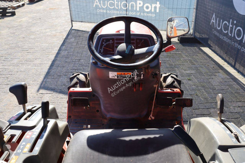 Tracteur agricole Kubota Granbia GB20
