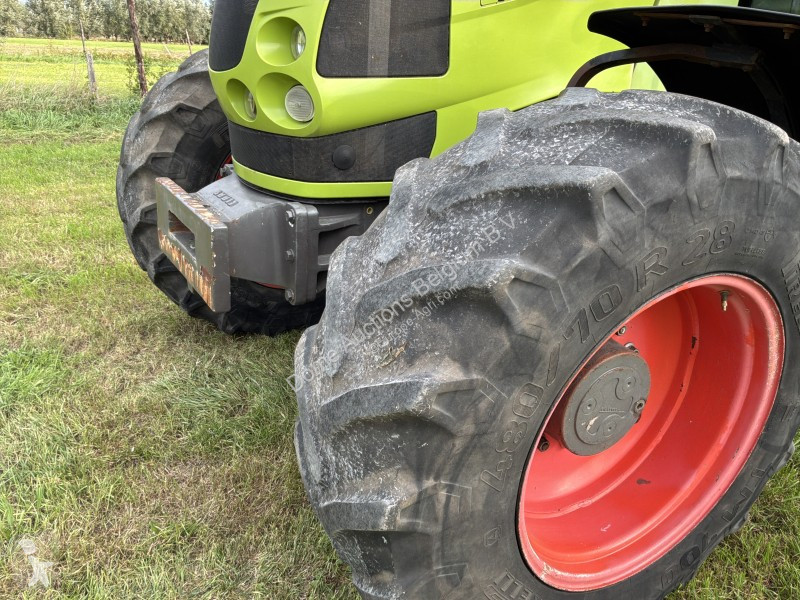 Tracteur agricole Claas Arion 640 Cis