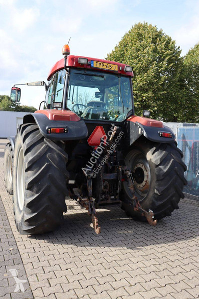 Zemědělský traktor Case IH MX135