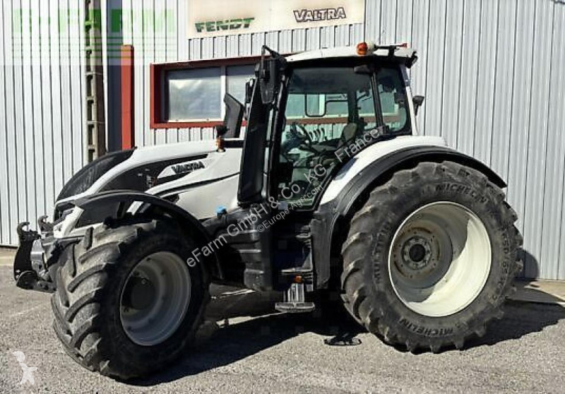 Tractor Valtra  t195 active