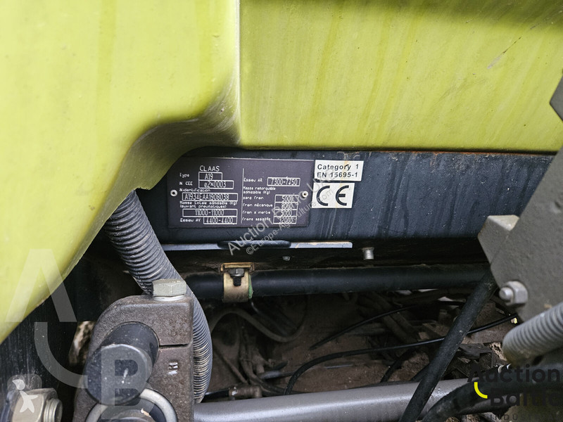 Tractor Claas Arion 640