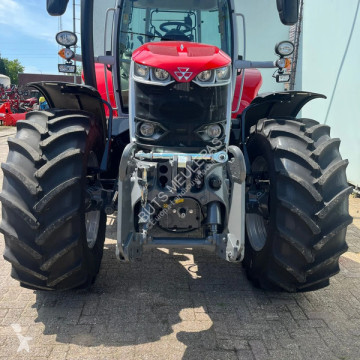 Tractor Massey Ferguson nuevo