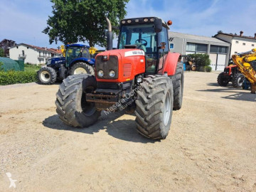 Tractor Massey Ferguson