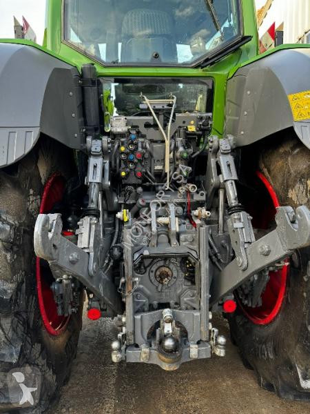 Tracteur agricole Fendt 826 S4 rofi