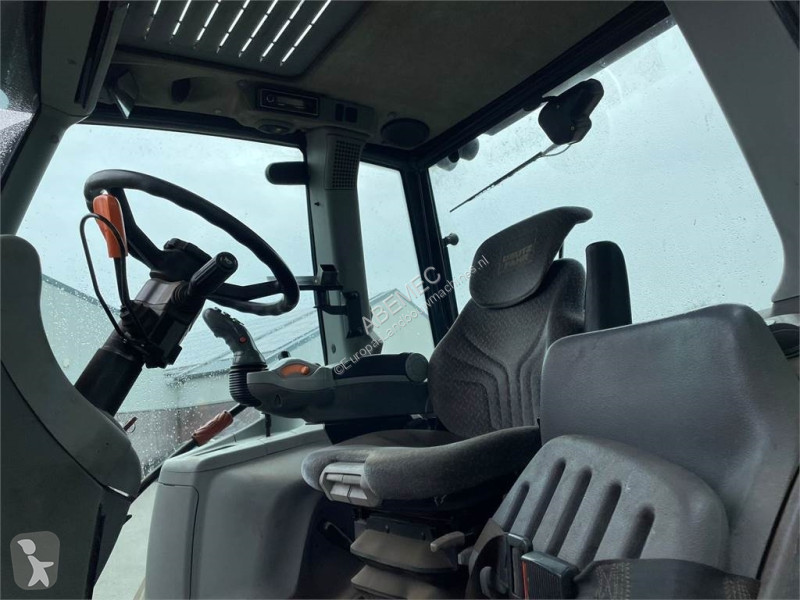 Tractor Deutz Agrotron ttv430 met brede wielen