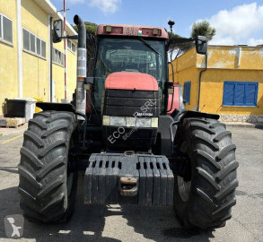 Tracteur agricole Case