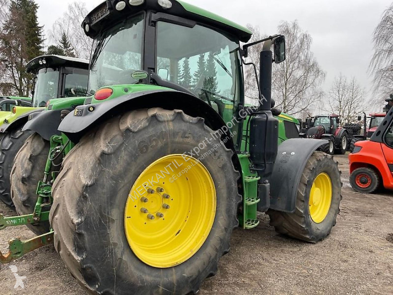 Tractor agrícola John Deere 6155R