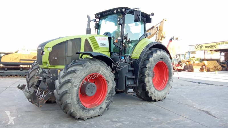 Tractor Claas Axion 920