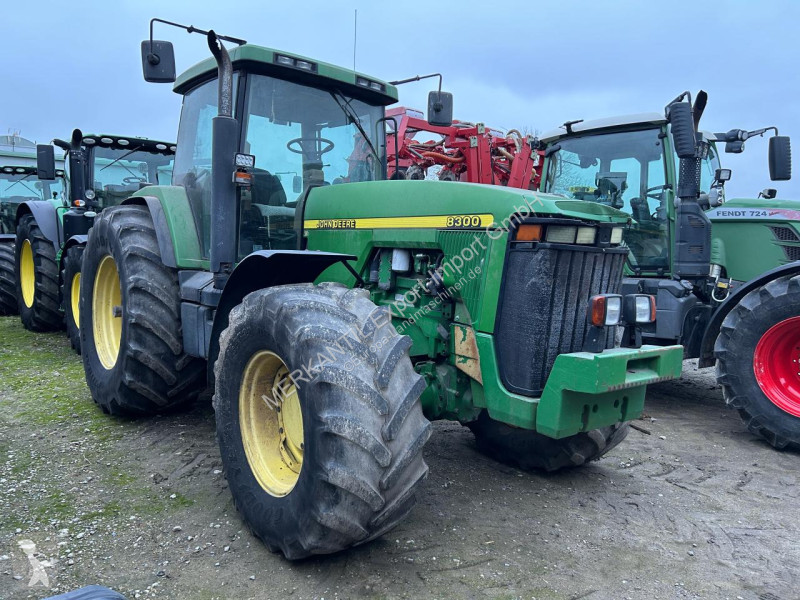 Tractor agrícola John Deere 8100